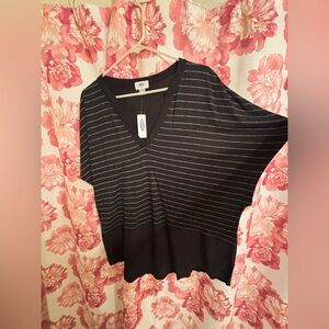 Old Navy Black Top with White Stitching